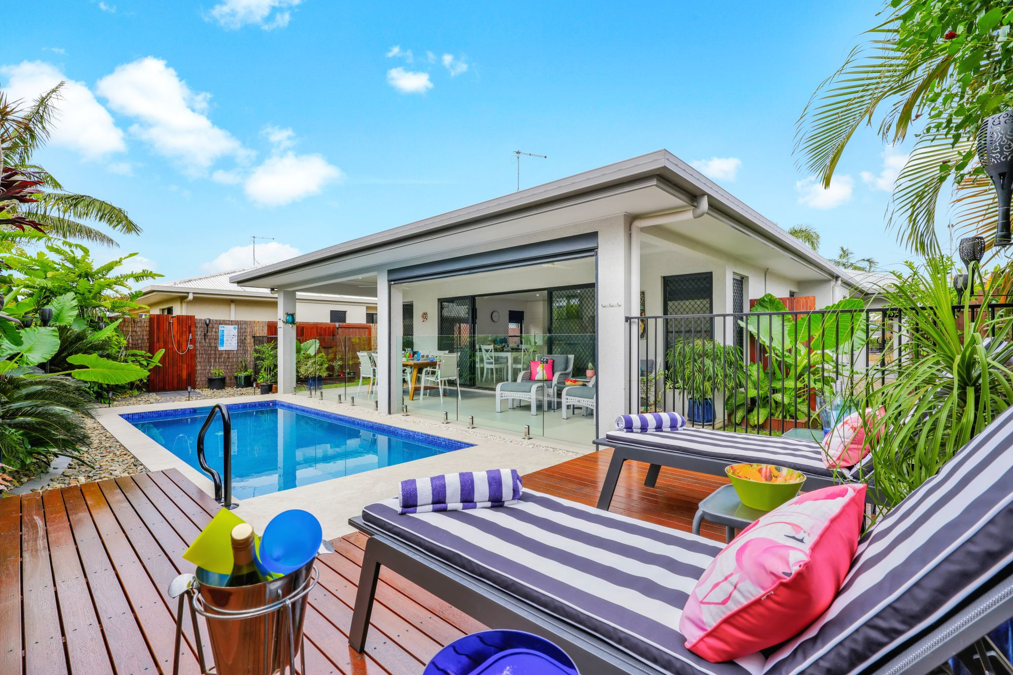 17 Arrowsmith Close, Smithfield