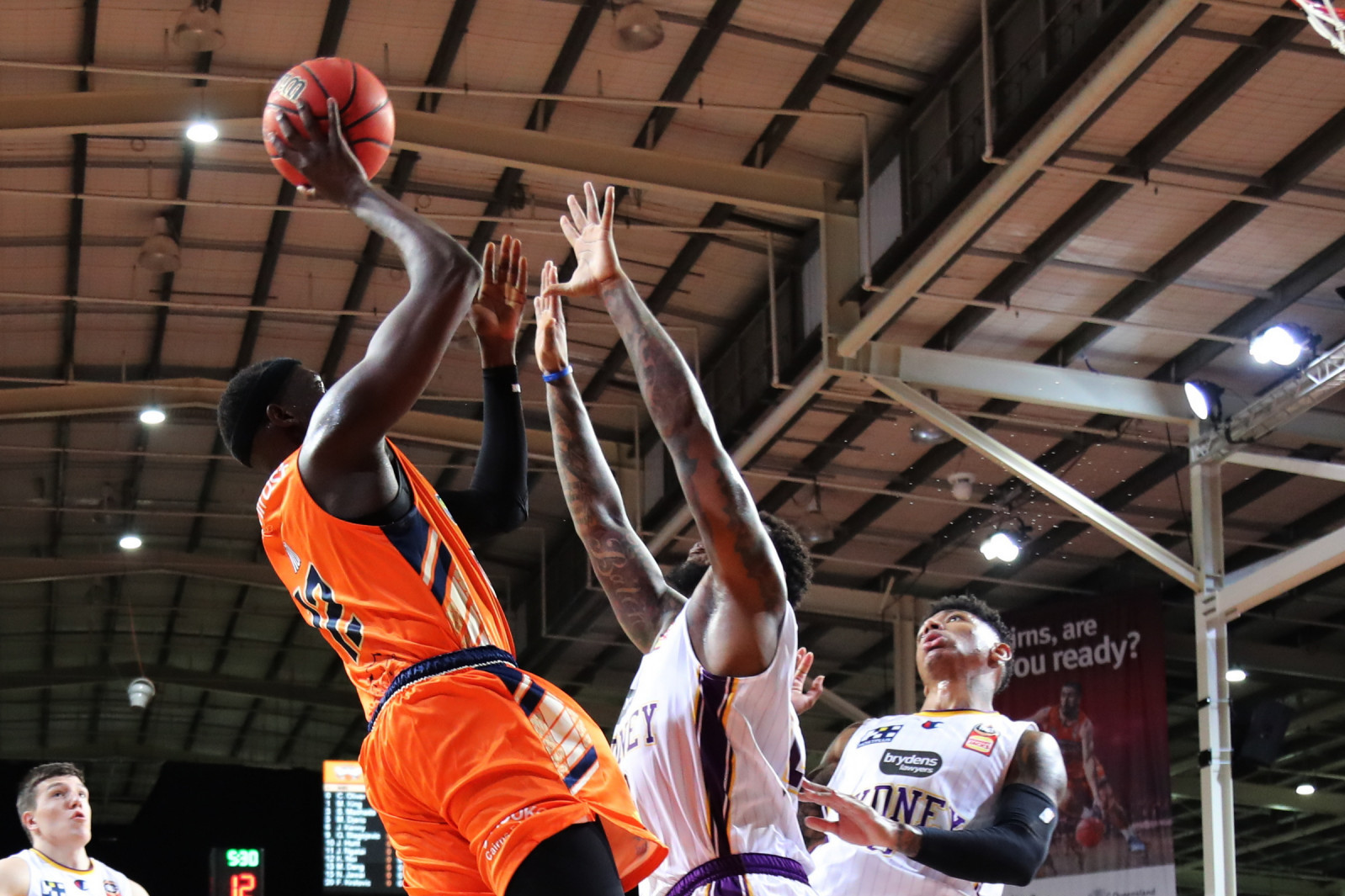 Kouat Noi (Cairns Taipans) shoots for two points over the opposition. PHOTO: Gordon Greaves/Cairns Taipans