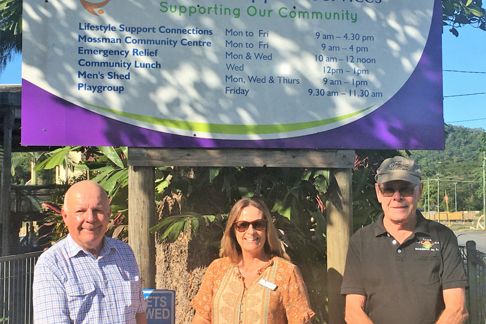 Heather McGillivray-Taylor gladly accepts a donation from 2 Mossman RAOB members, Charlie and Peter.
