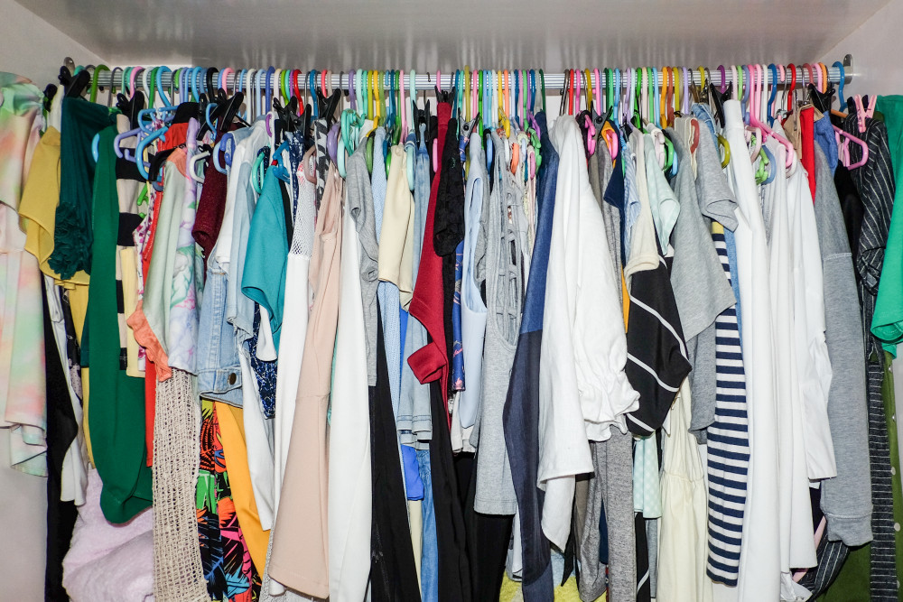 Decluttering that wardrobe is easier than you think - feature photo