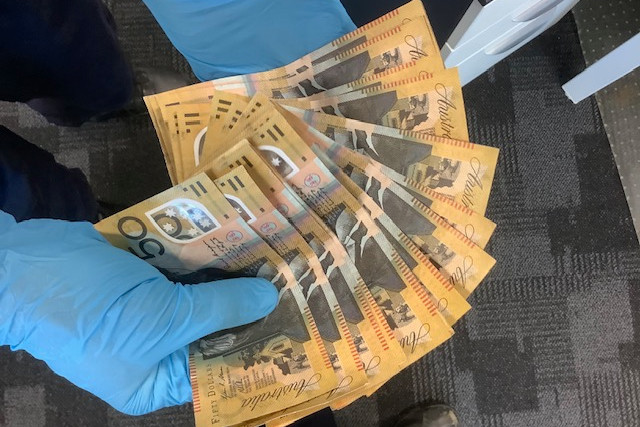Counterfeit notes in Cairns - feature photo