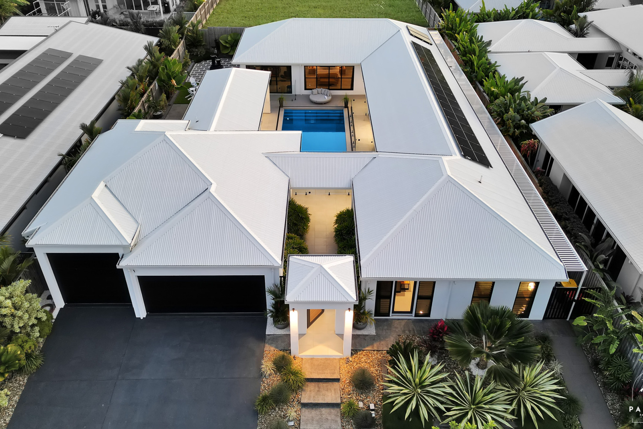 26 Seaside Parade, Palm Cove