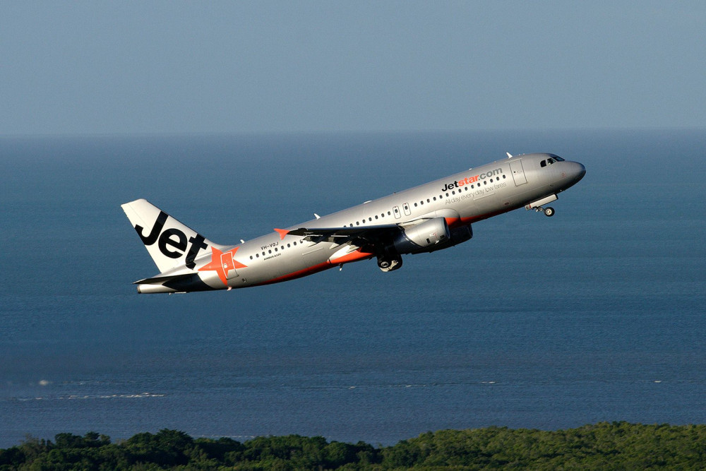 Jetstar will operate an A320 aircraft providing 4400 seats a month between Cairns and Jetstar until the end of October. Picture: Jetstar