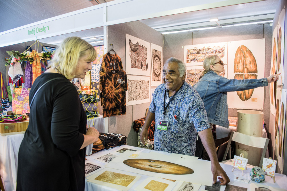 One of Far North Queensland’s much loved Indigenous artists, Paul Bong is looking forward to being part of the CIAF 2022 Art Market. Photo by Blueclick Photography