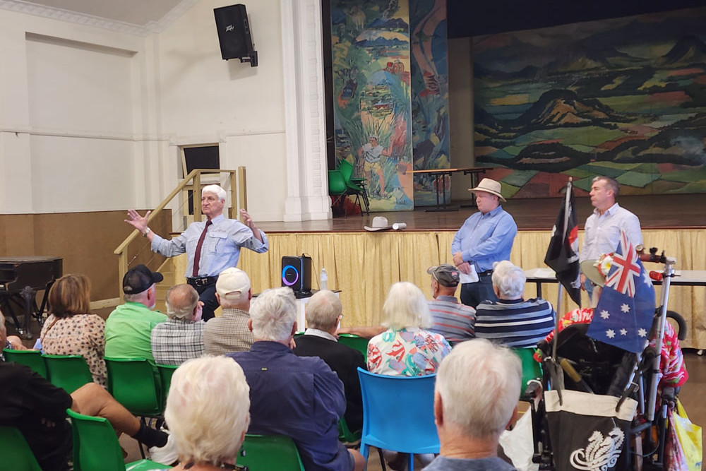 MPs Bob Katter (left), and Shane Knuth with Cook candidate Duan Amos at the shire hall meeting.