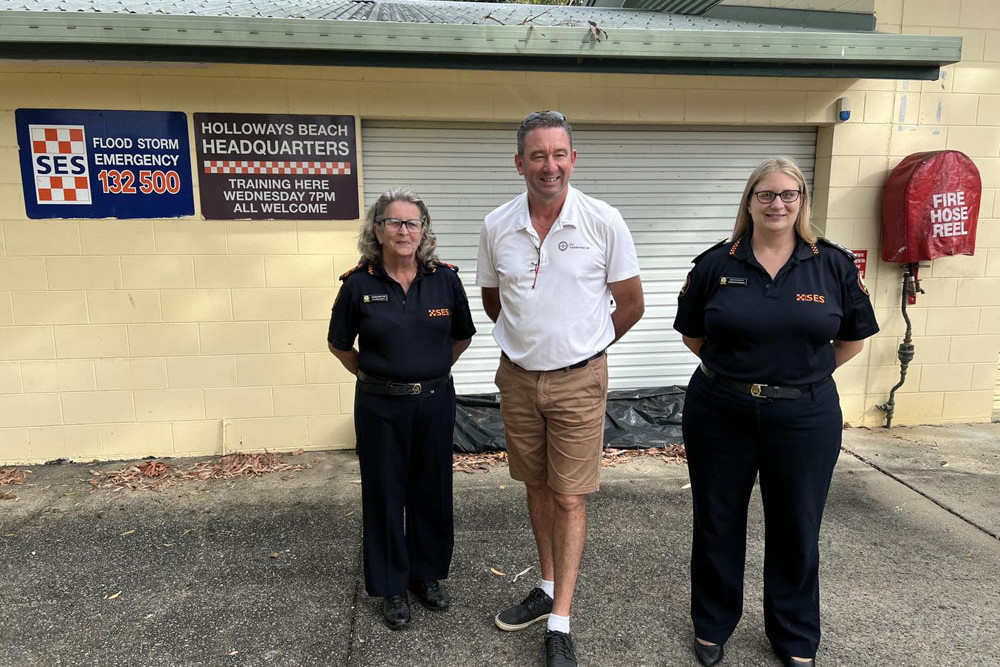 Barron River MP Craig Crawford with Karen Weston and Eleanor Rosam of Holloways Beach SES. Picture: Craig Crawford’s office