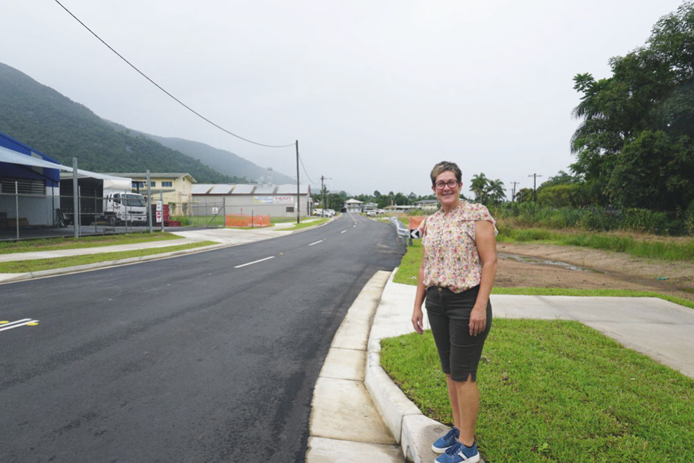 Councillor Teresa Millwood with Murray Street in the background.