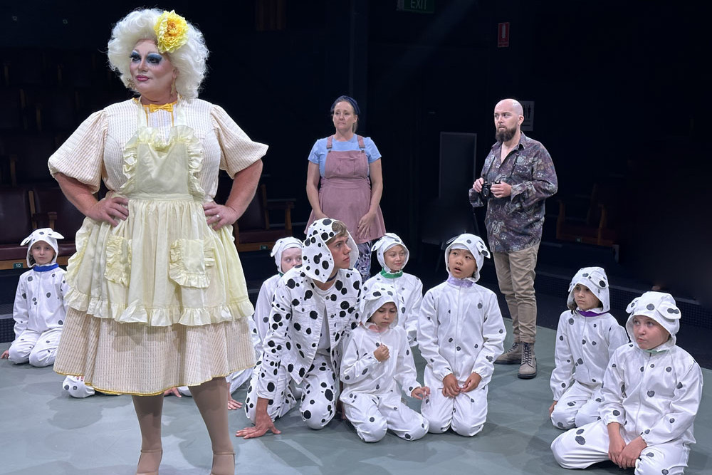 Nanny (Dwayne McColm), Grace (Michelle Andrews), Oliver (Billy Bogues) and Mack (Edward Hamilton) with some of the dalmation puppies.