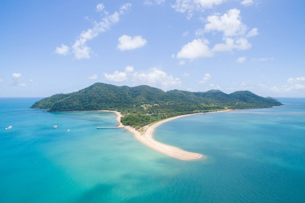 HOPES FOR DUNK ISLAND World class eco-resort - feature photo