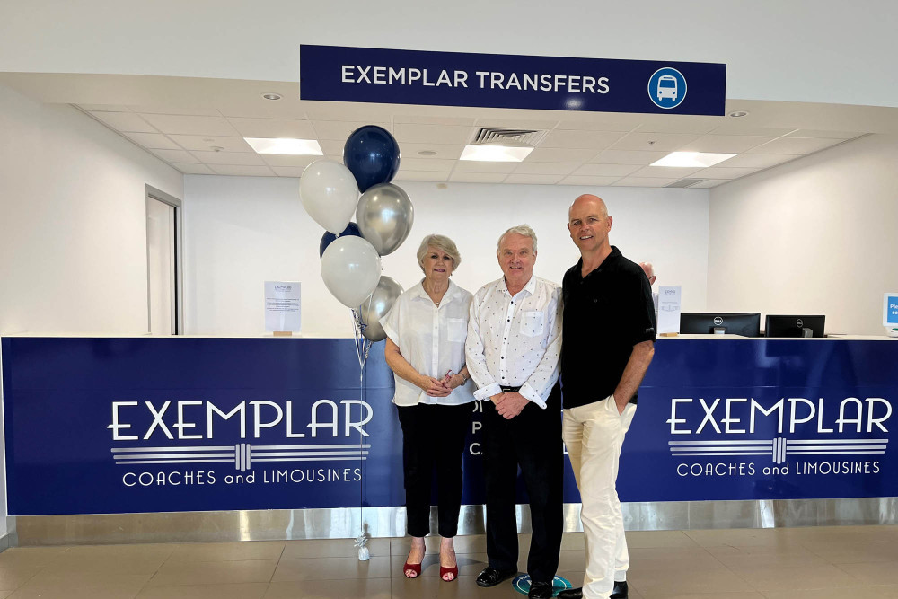 Pictured: Cairns Airport CEO, Richard Barker, welcomes Cheryl and Gordon Wellham from Exemplar Coaches