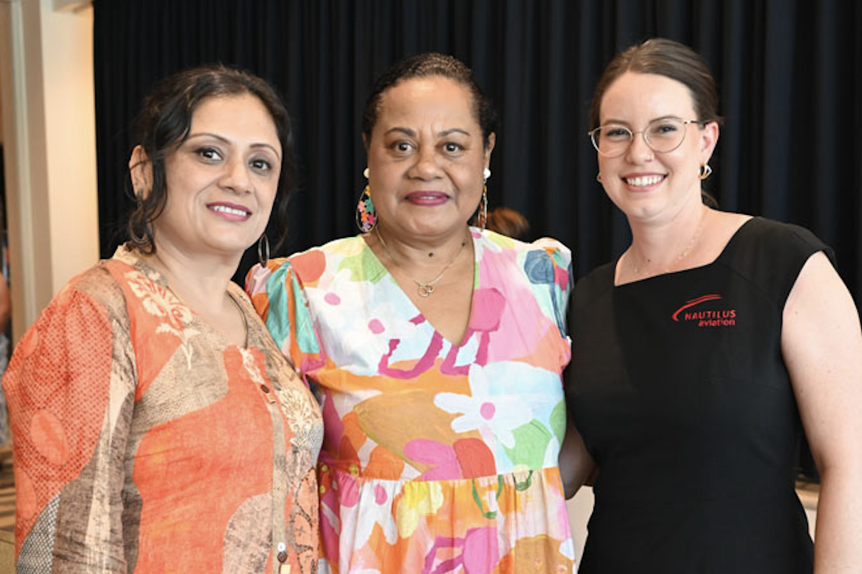 Shweta Goyal (Kimaya), Kesa Stribey (Cairns and Region Multicultural Association) and Kathryn Sinner (Nautilus Aviation).