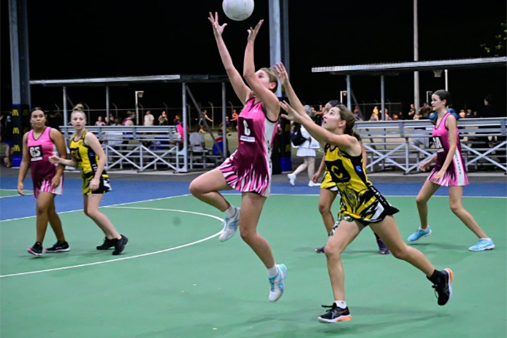 Netballers play at the Cairns Netball Association’s courts in Martyn St. Picture: Cairns Netball Association
