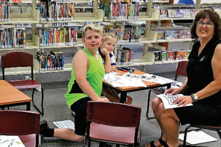 Library holiday activities - feature photo