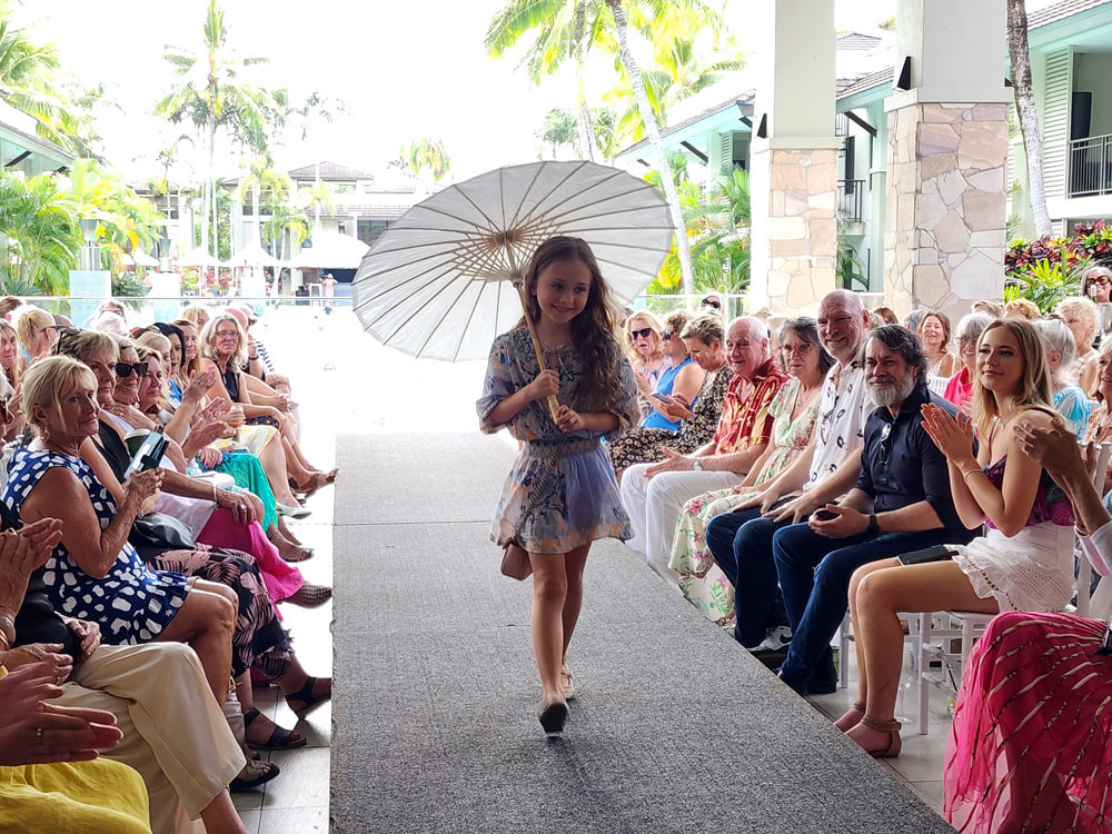 A parasol added some panache to this outfit.