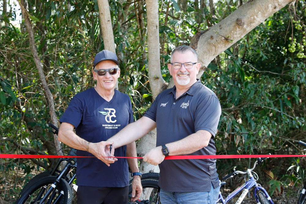 Rainforest and Reef Cycling Club president Rod Johnson and Douglas Shire Mayor Michael Kerr.