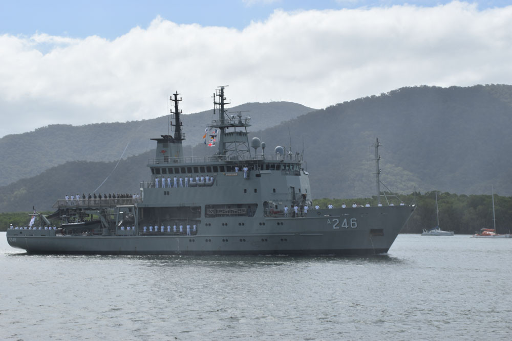 HMAS Melville steams into the Port of Cairns for the last time.