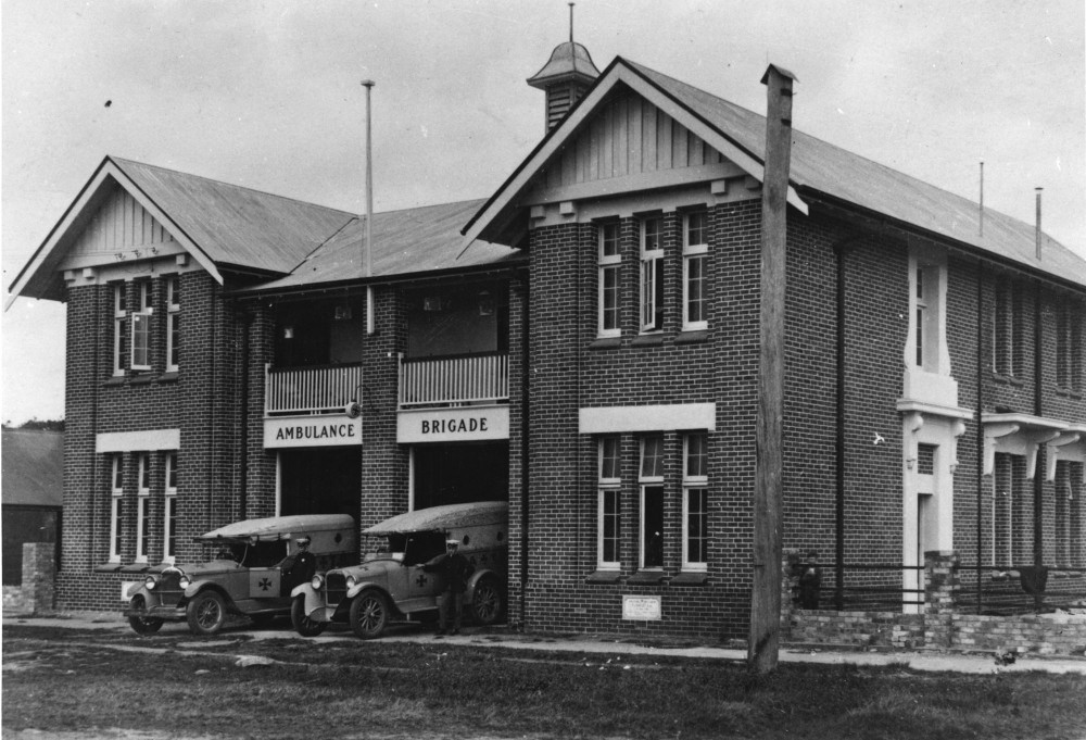 Ambulance Building c. 1922, courtesy SLQ.