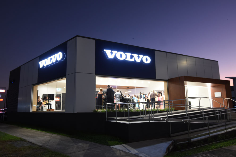 pg-22-showroom-night.jpg