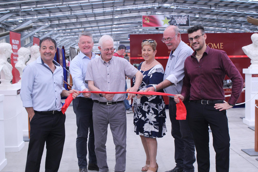 (L-R) Steve Cordenos, MP Michael Healy, Luigi Rizzo, Cr Rhonda Coghlan, Warren Entsch and Claudio Di Bartolomeo cutting the ribbon for the Ancient Rome Exhibition